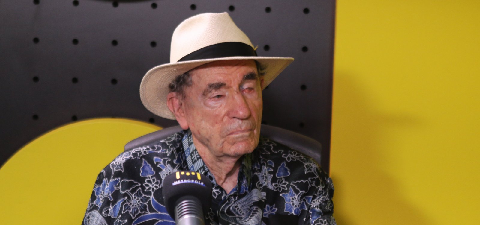 Albie Sachs relembra encontro com autor de atentado: “é mais importante que ele chore do que vá para a cadeia”