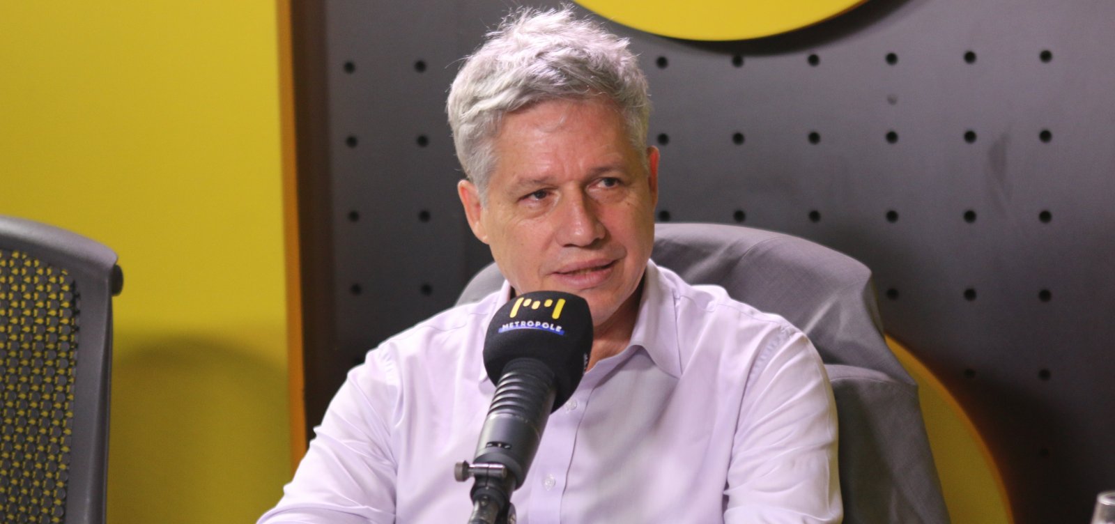 Bahia dá régua e compasso à agricultura familiar do Brasil, diz ministro Paulo Teixeira