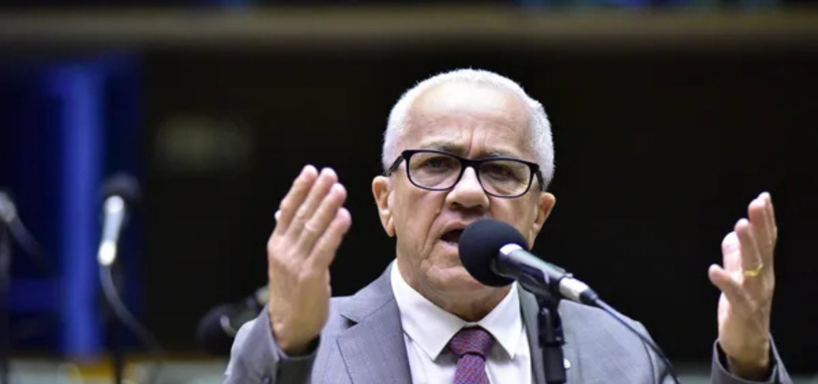 Jerônimo indica Josias Gomes para vaga de conselheiro no TCE