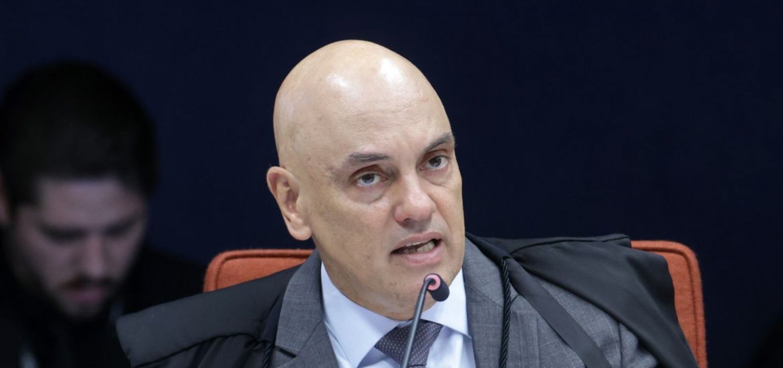 Retirada de sanções a Moraes é fruto de diálogo entre Lula e Trump, avalia Planalto