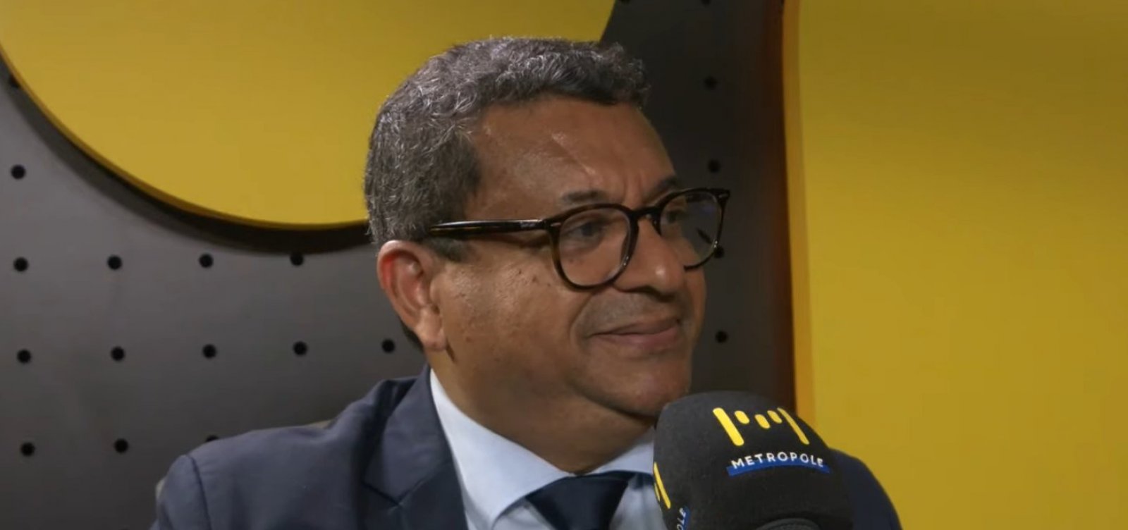 Diretor de inteligência da Polícia Civil da Bahia alerta para golpes digitais: “A internet não é terra sem lei”