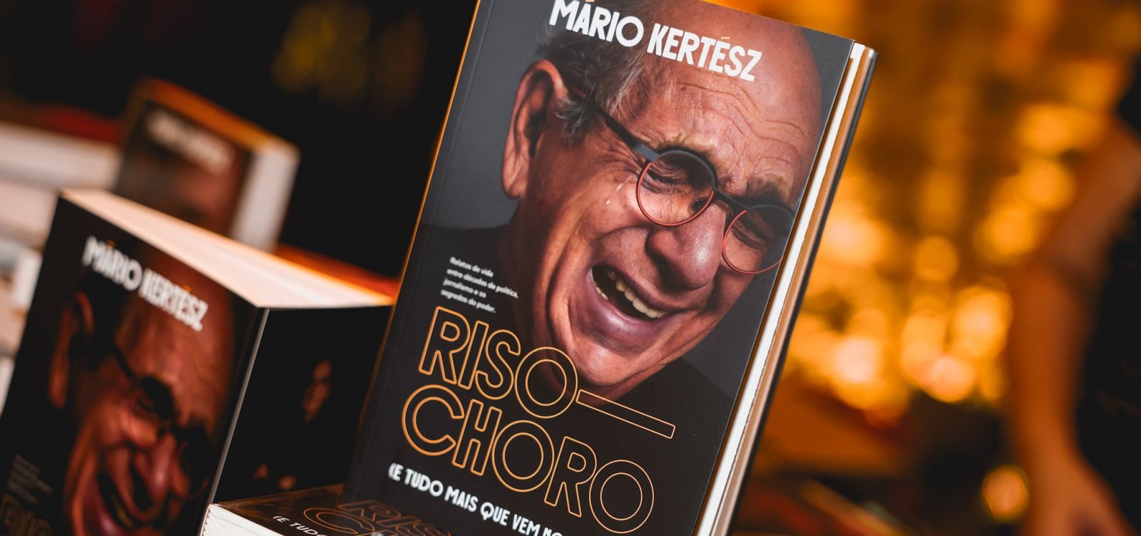 Após sucesso de vendas, primeira reimpressão de livro de MK chega às principais livrarias de Salvador