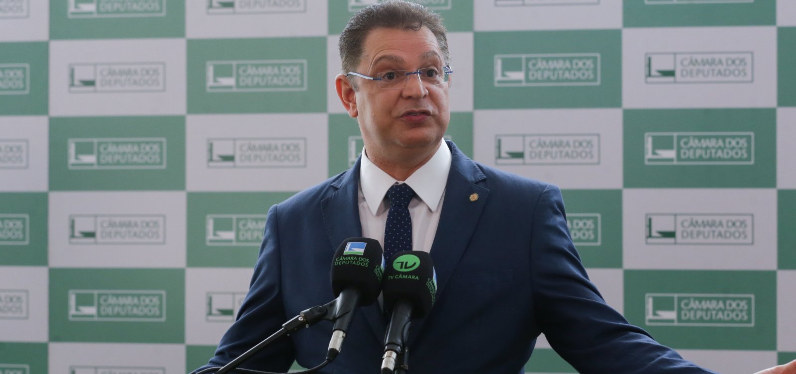 Mensagens e depoimentos de assessores levaram PF até Sóstenes e Jordy