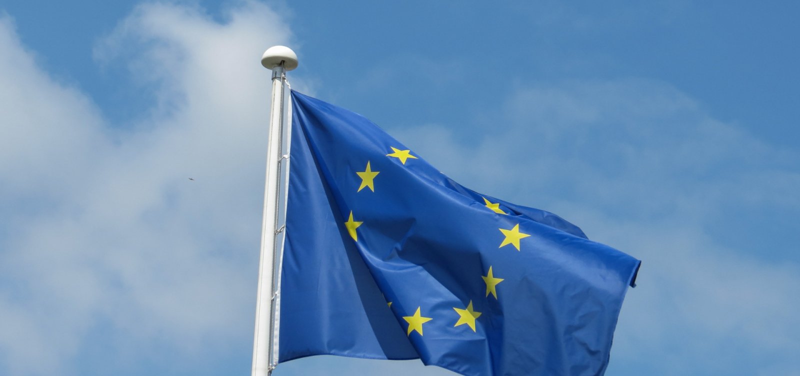 União Europeia critica veto dos EUA a europeus e sinaliza reação