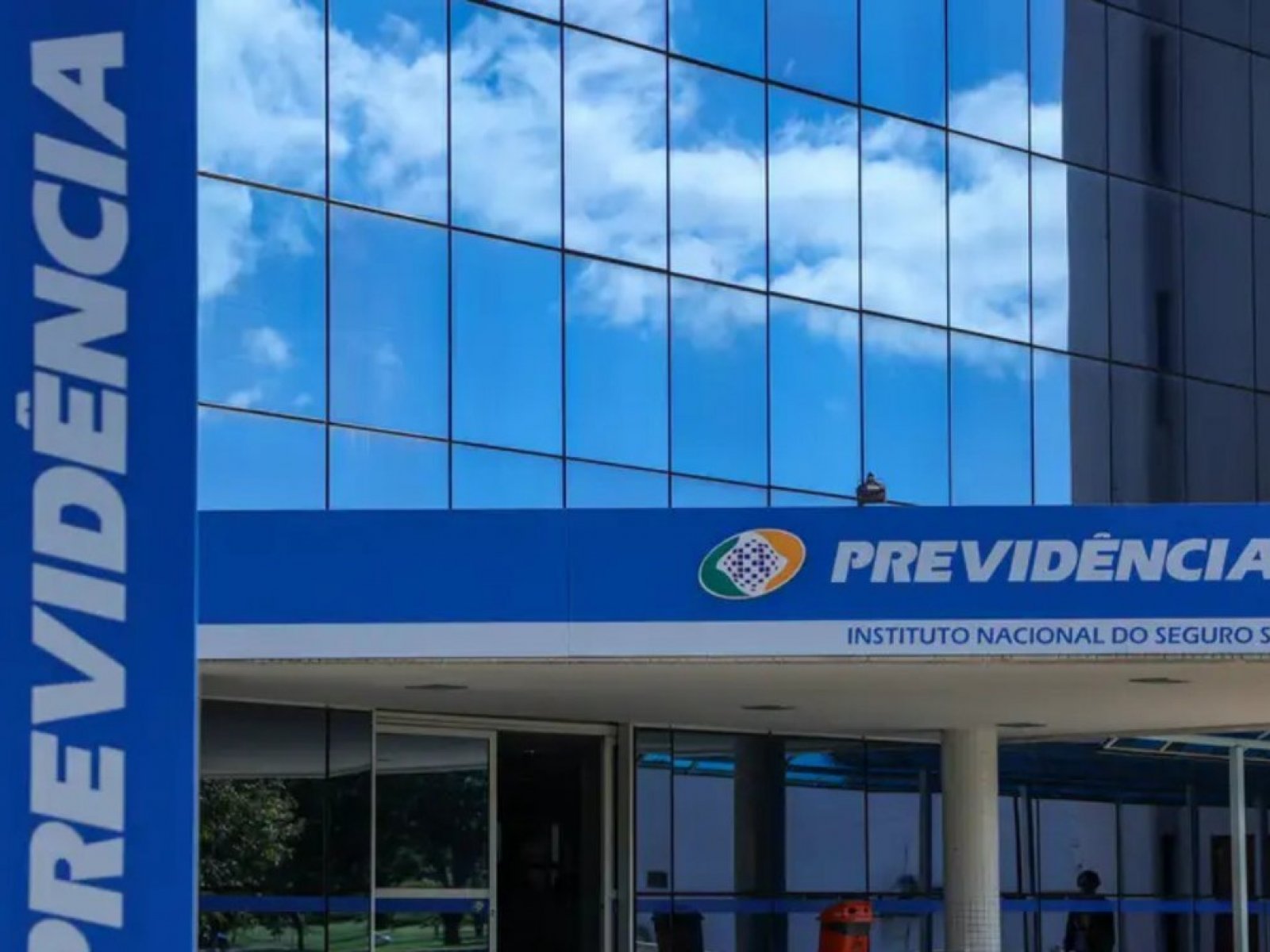 Mais de 152 mil segurados do INSS vão receber atrasados de até R$ 91 mil em 2026