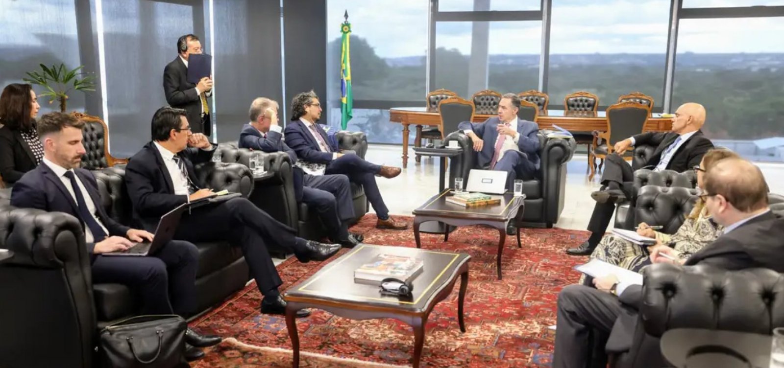 Relatório da OEA afirma que Brasil tem democracia sólida e afasta tese de censura