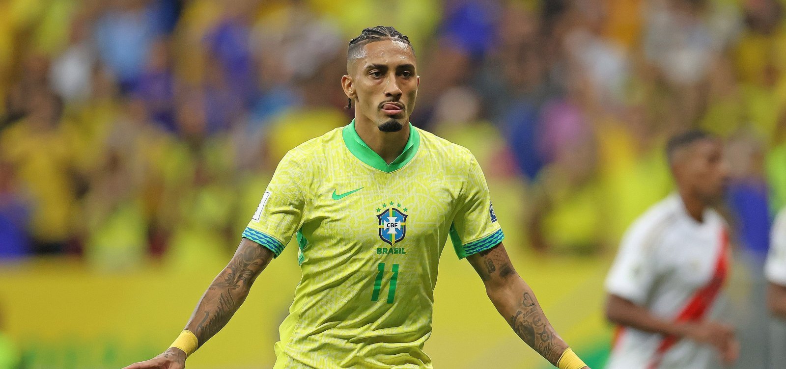 Raphinha é eleito melhor jogador da LaLiga pelo Globe Soccer Awards