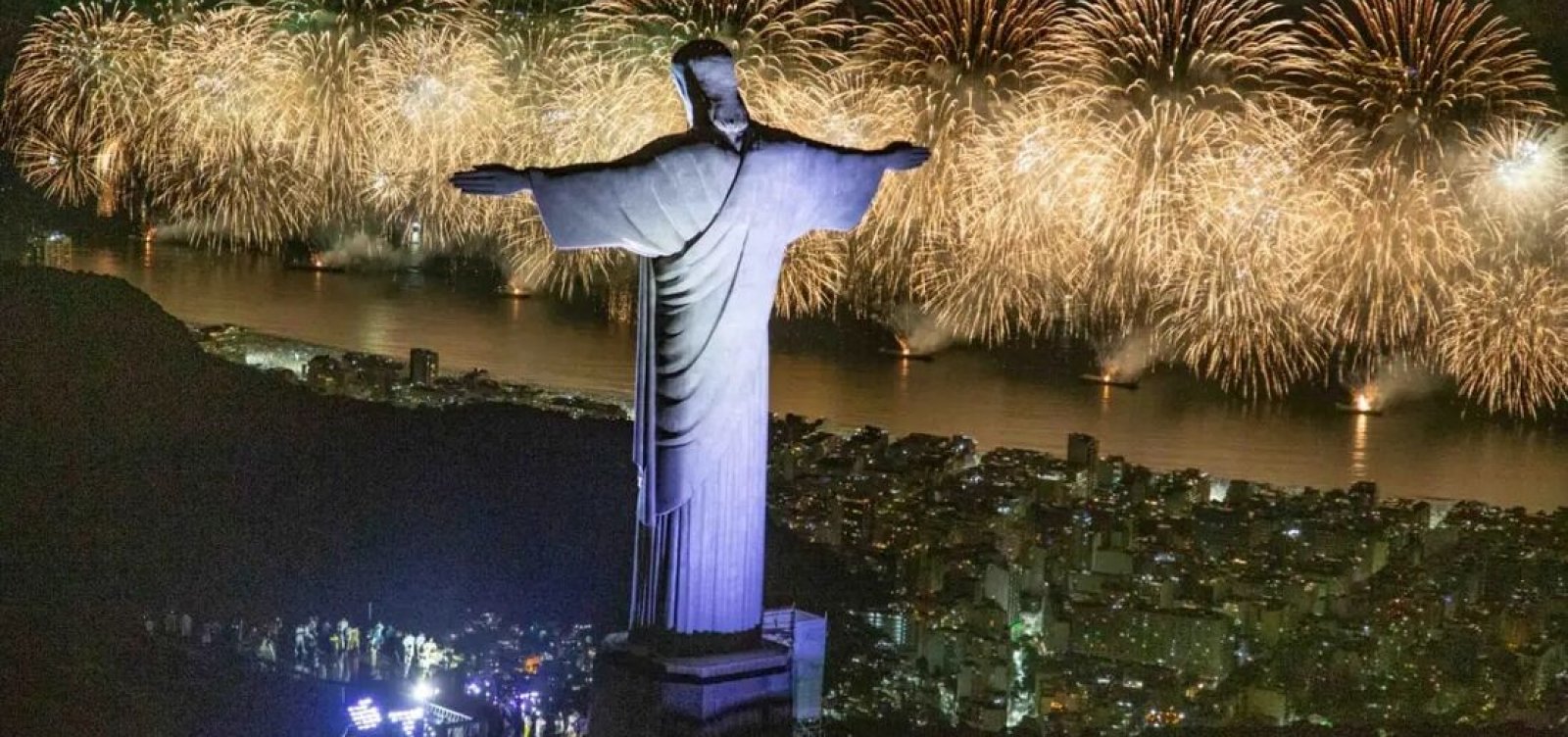 Rio de Janeiro recebe título de maior réveillon do mundo pelo Guinness Book