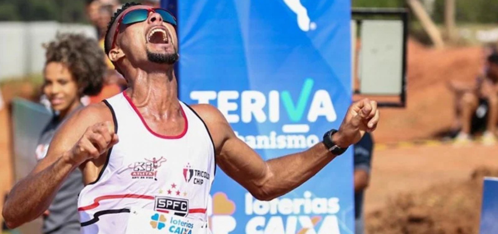 Baiano Fábio Correia fica em terceiro lugar na São Silvestre 