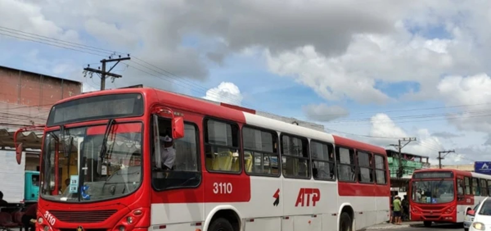Cidade da Bahia passa a adotar tarifa zero no transporte público aos domingos e feriados