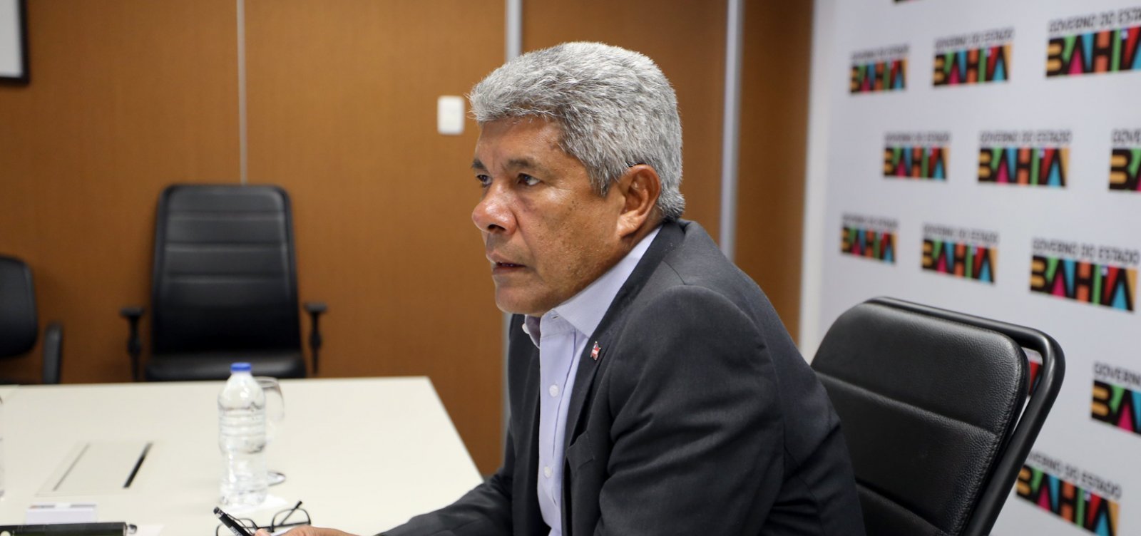 Jerônimo diz acompanhar situação de baianos na Venezuela após ofensiva dos EUA