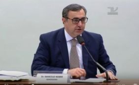 Advogado diz que não há 'prova material' de que Cunha tenha conta no exterior