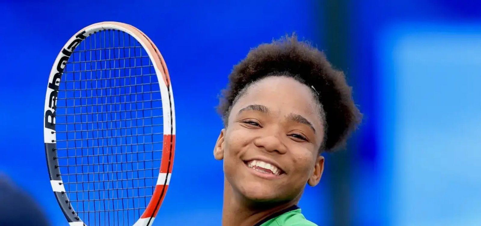 Vitória Miranda é eleita melhor tenista jovem da temporada 2025