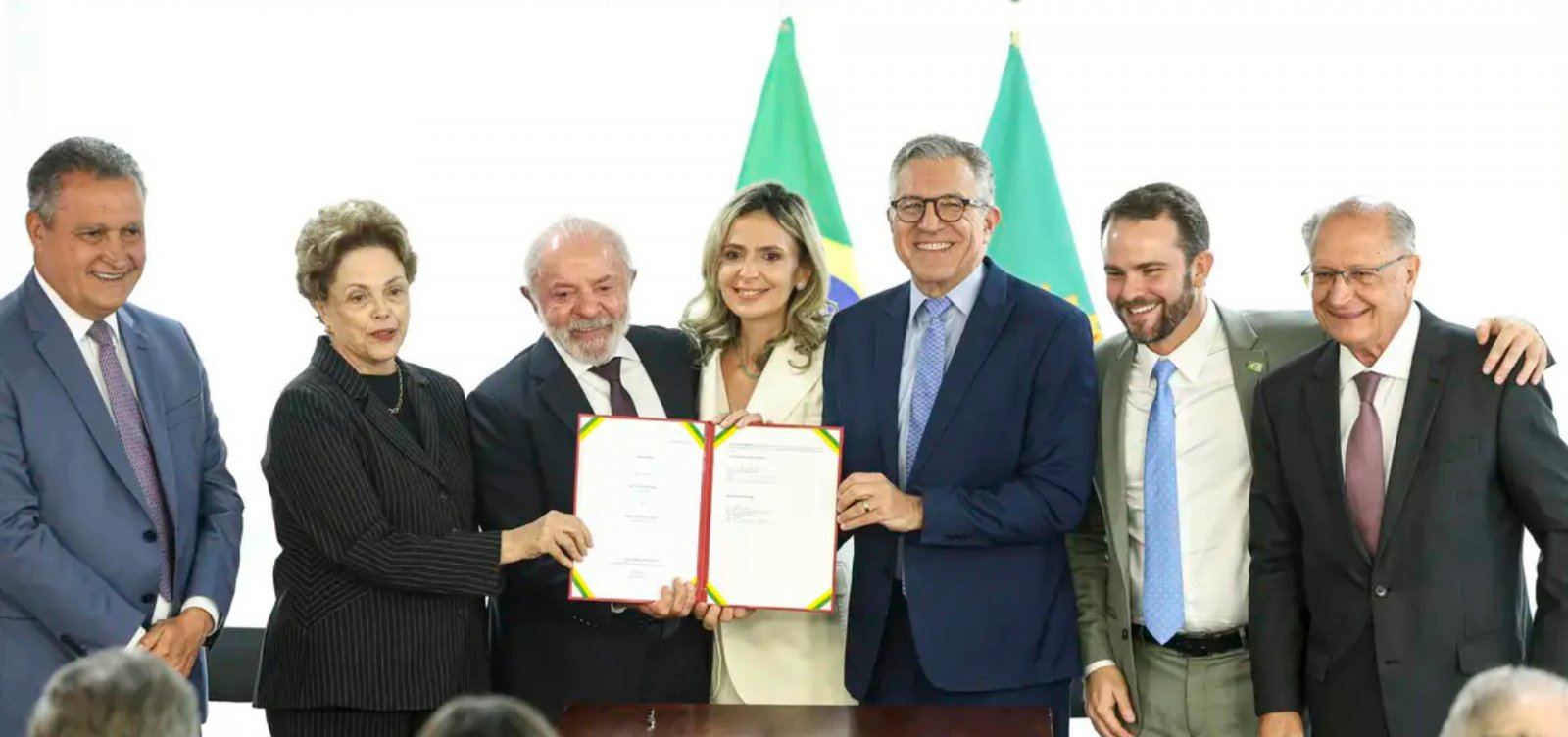 Governo anuncia construção do primeiro hospital público inteligente do SUS 