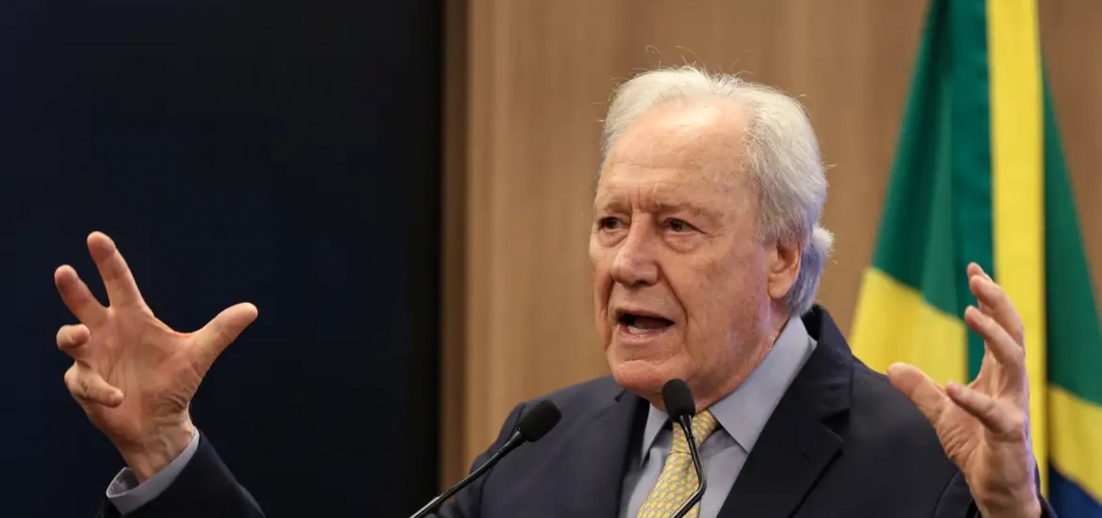 Lewandowski afirma que crimes contra a democracia são imprescritíveis e sem possibilidade de anistia