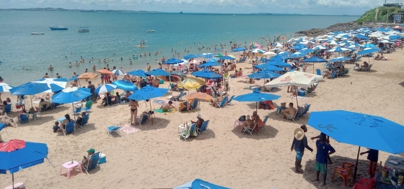 Lei que proíbe instalação antecipada de kits de praia no Porto da Barra é sancionada