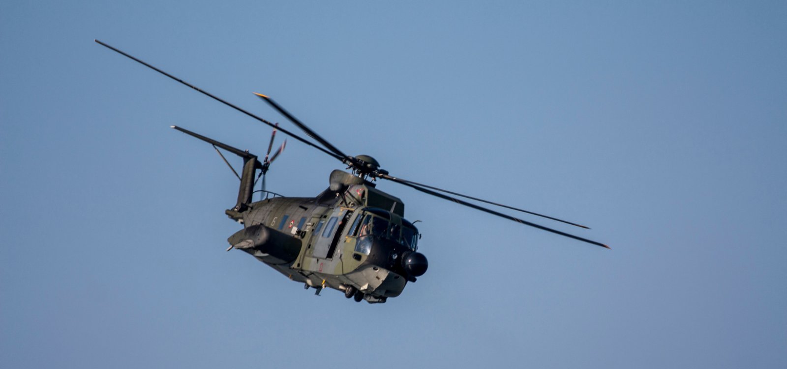 Brasil doa quatro aeronaves e materiais militares a Uruguai e Paraguai