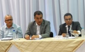 Rui Costa discute formação de Consórcio Regional de Saúde com 15 prefeitos