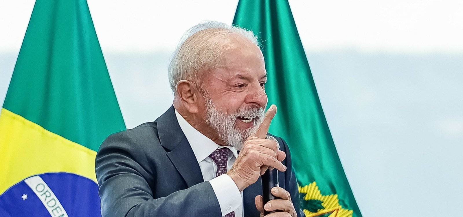 Lula reafirma caráter público da Casa da Moeda e critica valor do salário mínimo