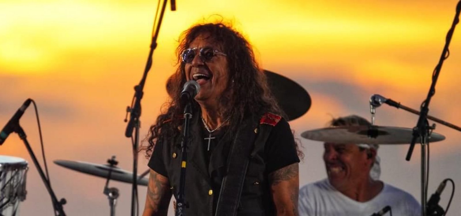 Luiz Caldas leva tradicional Festa Magia ao MAM neste domingo com show especial de verão