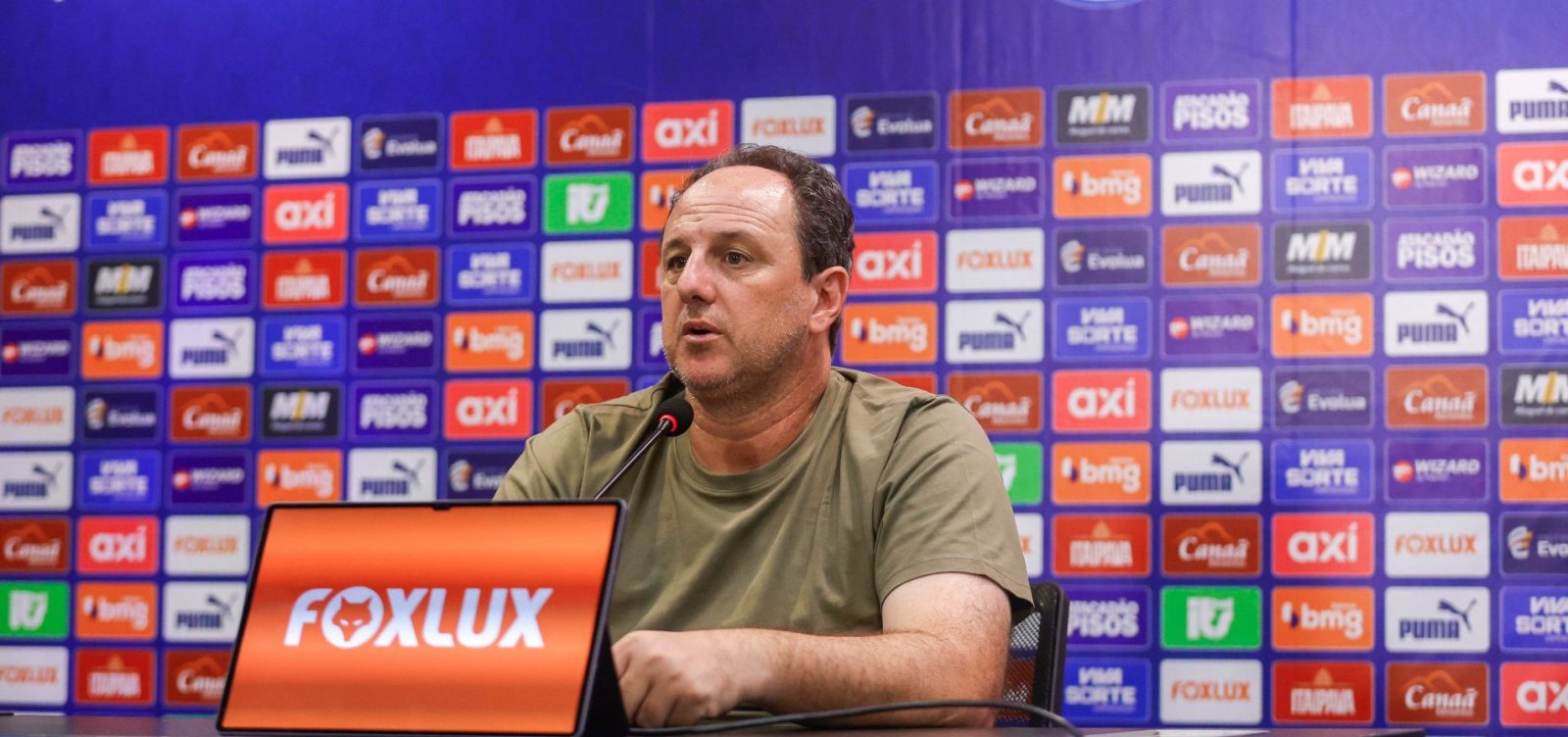 Ceni explica mudanças no Bahia e elogia Erick: "Vai ser mais utilizado"