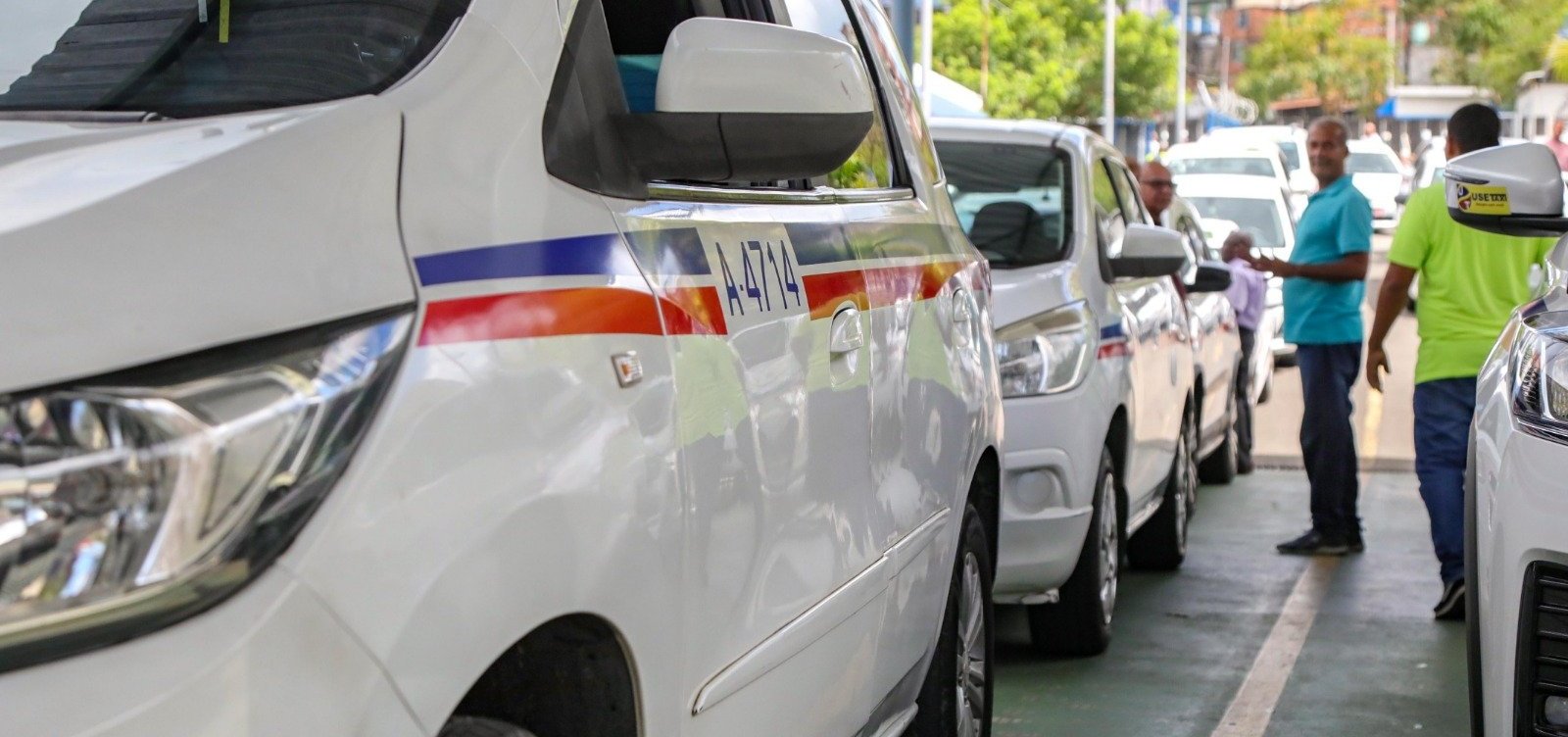 Táxis de Salvador passam a cobrar novas tarifas a partir desta sexta; saiba quanto fica