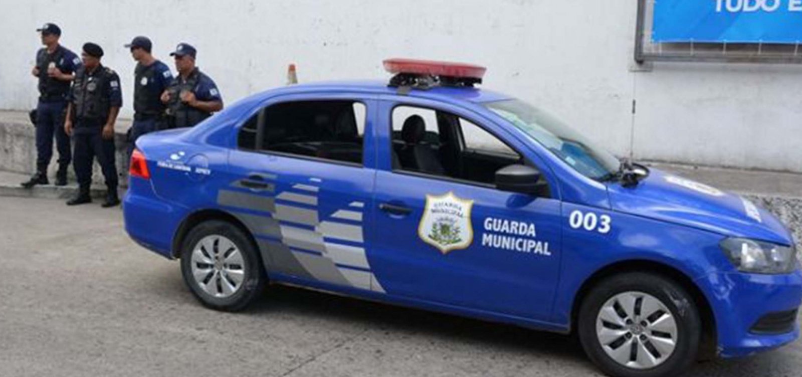 Guarda Municipal é flagrada em ação violenta contra pessoas em situação de rua em Salvador