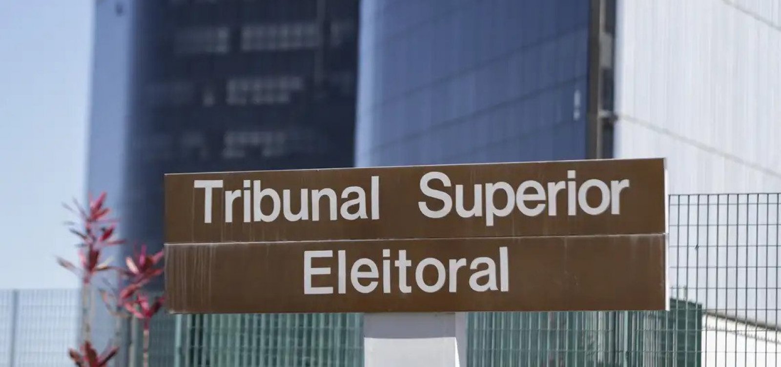 Consulta do TSE sobre eleições de 2026 termina nesta sexta; saiba como participar