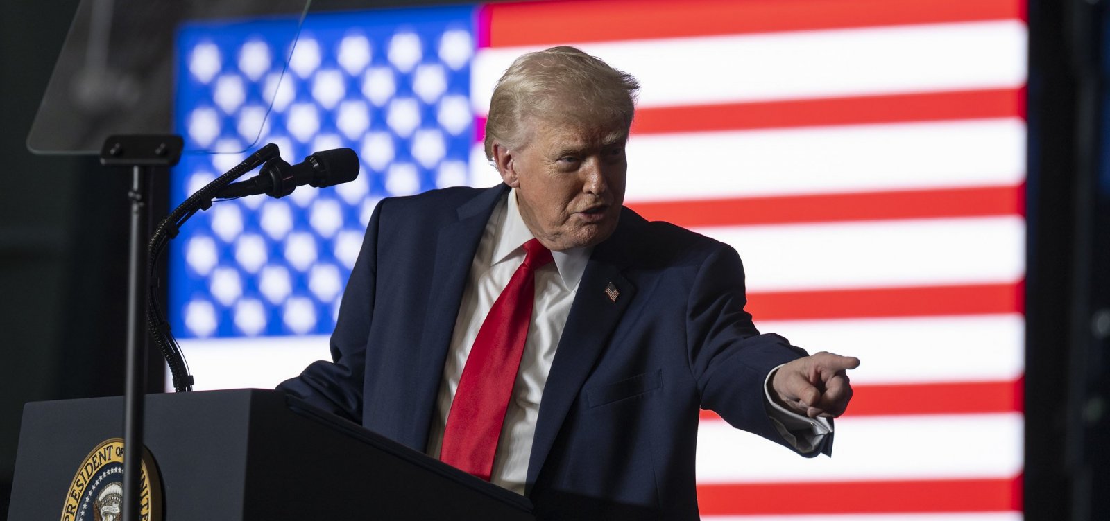 EUA anunciam reabertura do espaço aéreo da Venezuela e perspectiva de voo comercial