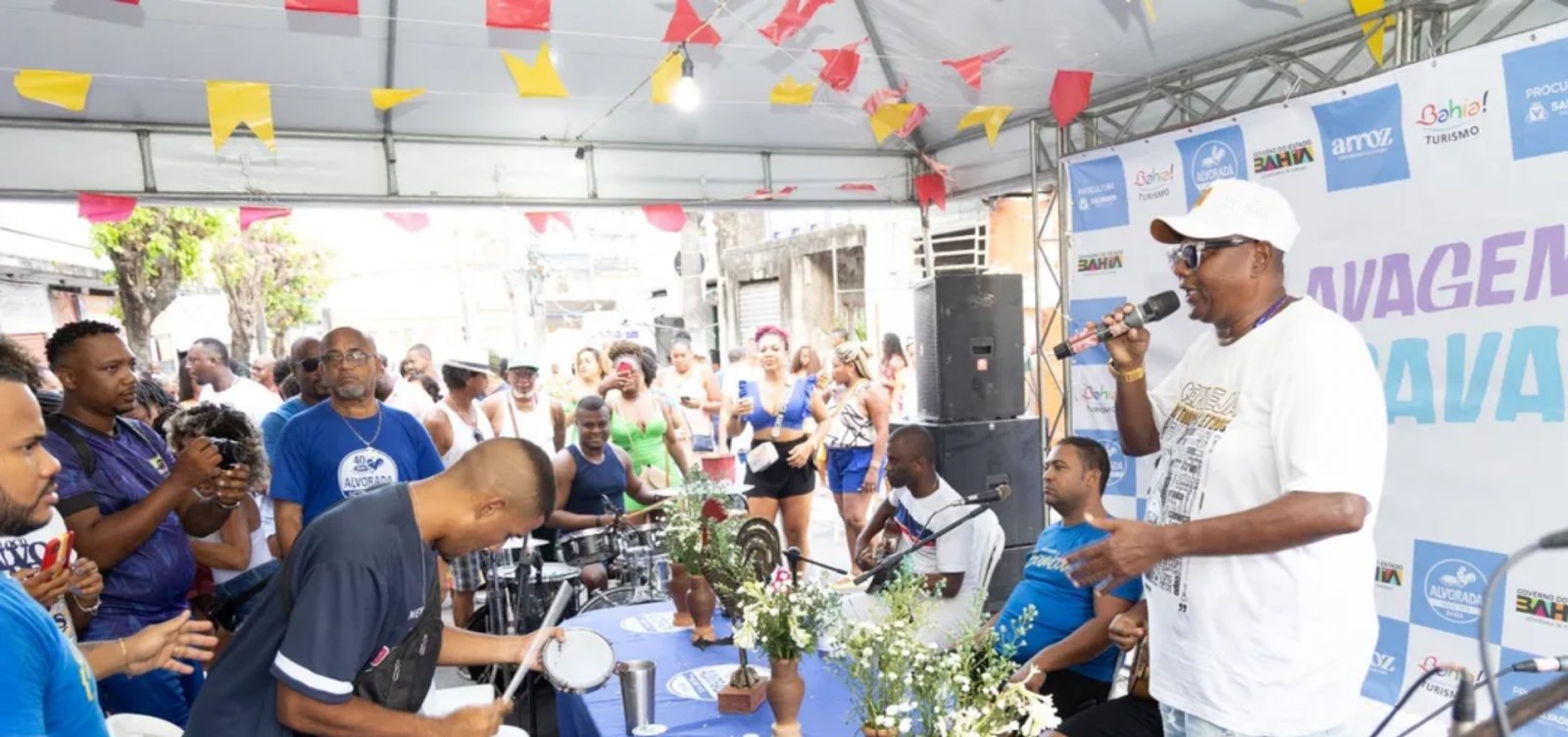 Bloco Alvorada participa da Lavagem da Fonte do Gravatá com show gratuito