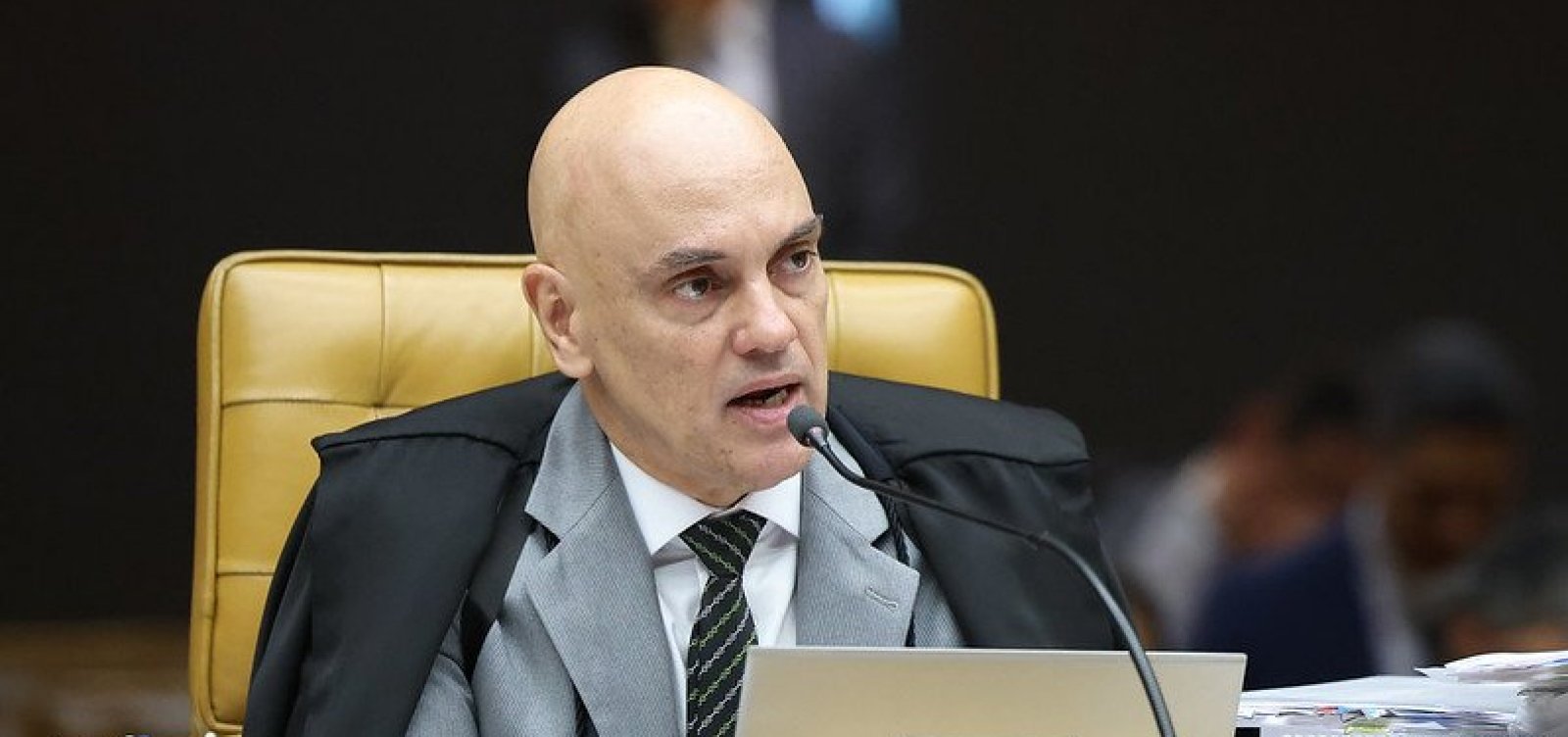 "Não há nenhuma carreira com tantas vedações", diz Moraes ao defender limite a uso de redes por juízes