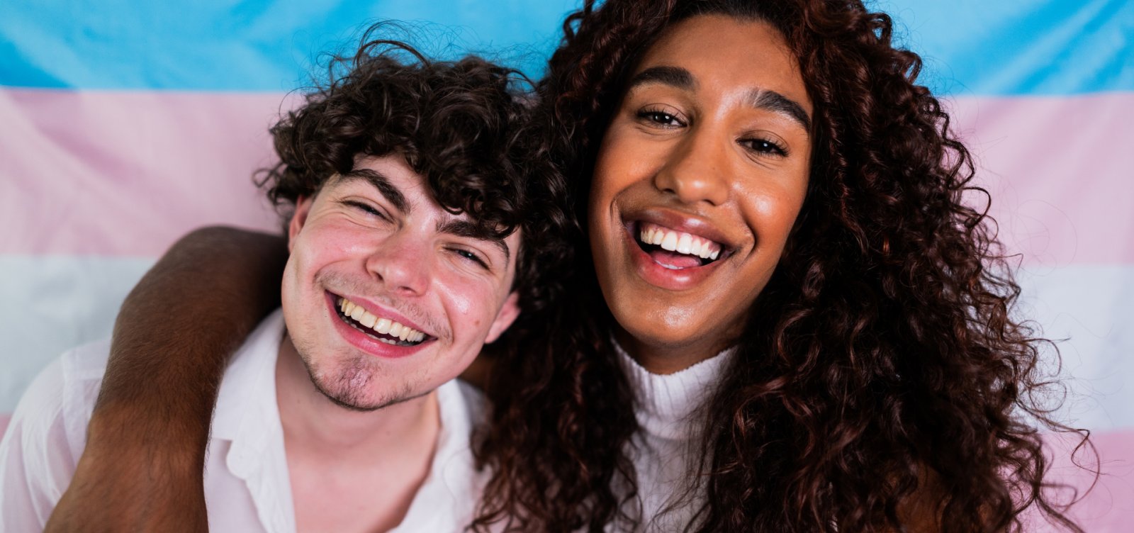 Lei Maria da Penha pode atender casais homoafetivos masculinos; entenda projeto analisado na Câmara