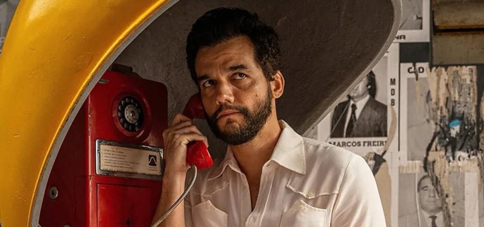 Wagner Moura vence prêmio em Paris por O Agente Secreto