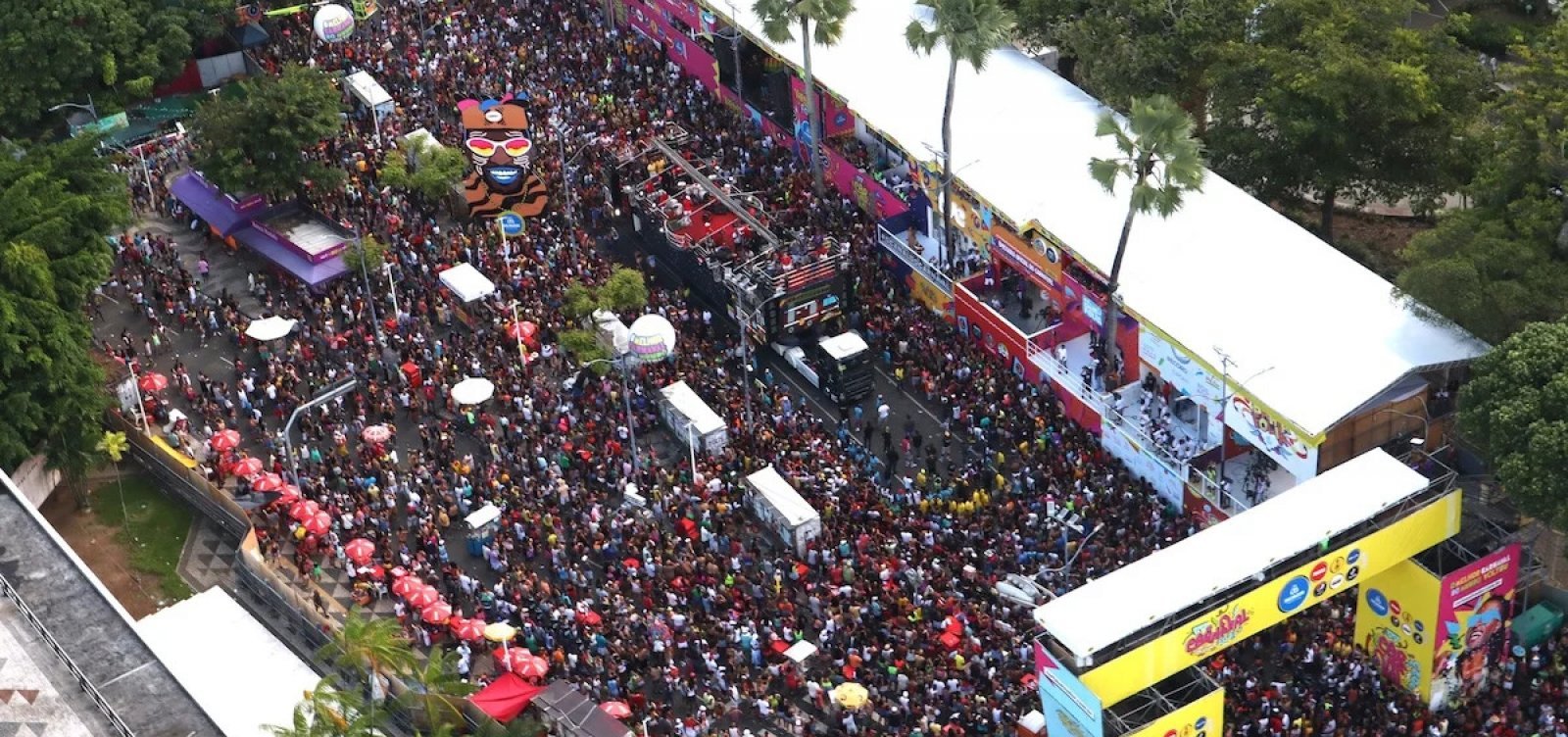 Carnaval terá postos de apoio para catadores, ambulantes e mulheres nos circuitos