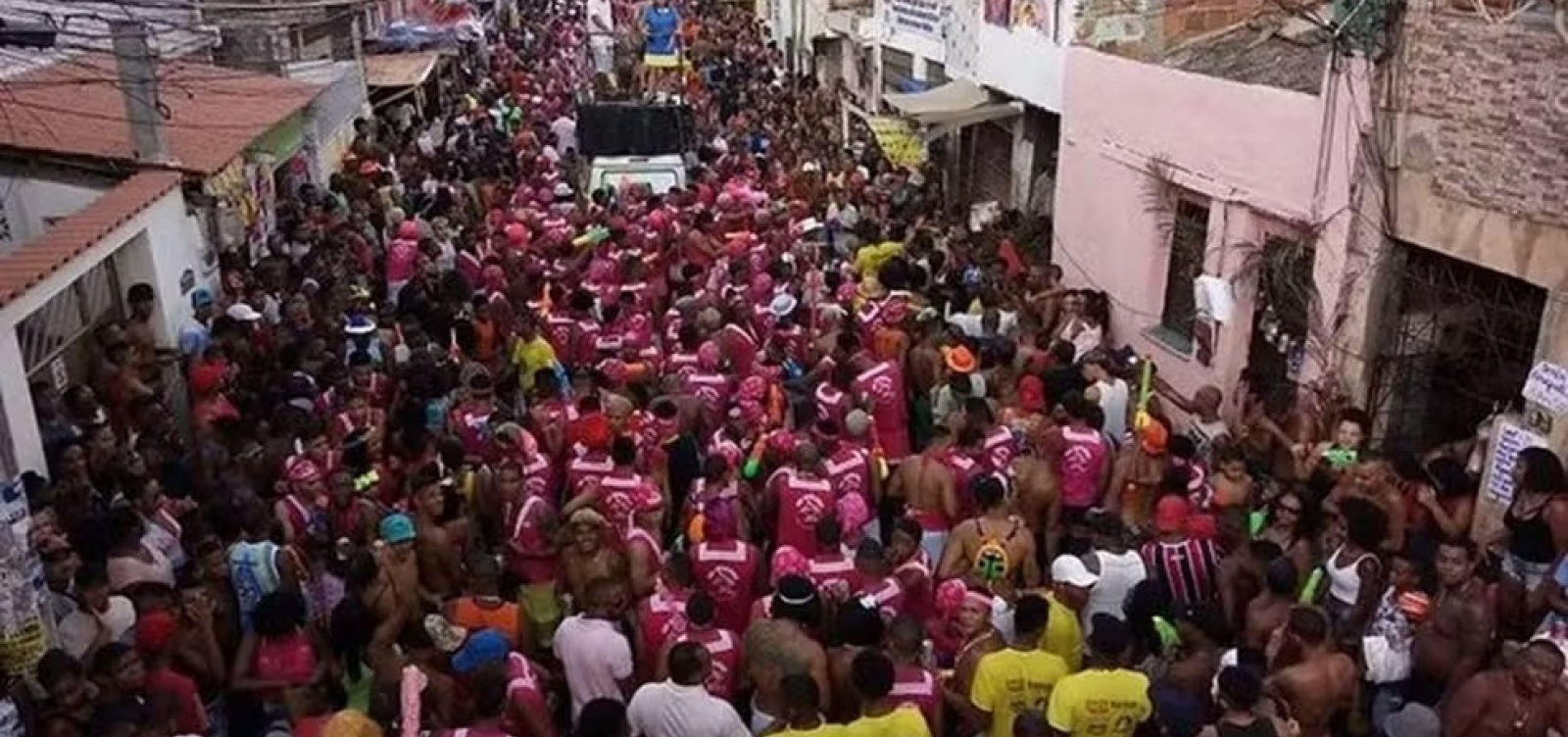 Carnaval do Nordeste de Amaralina estreia nesta quinta-feira com Olodum 