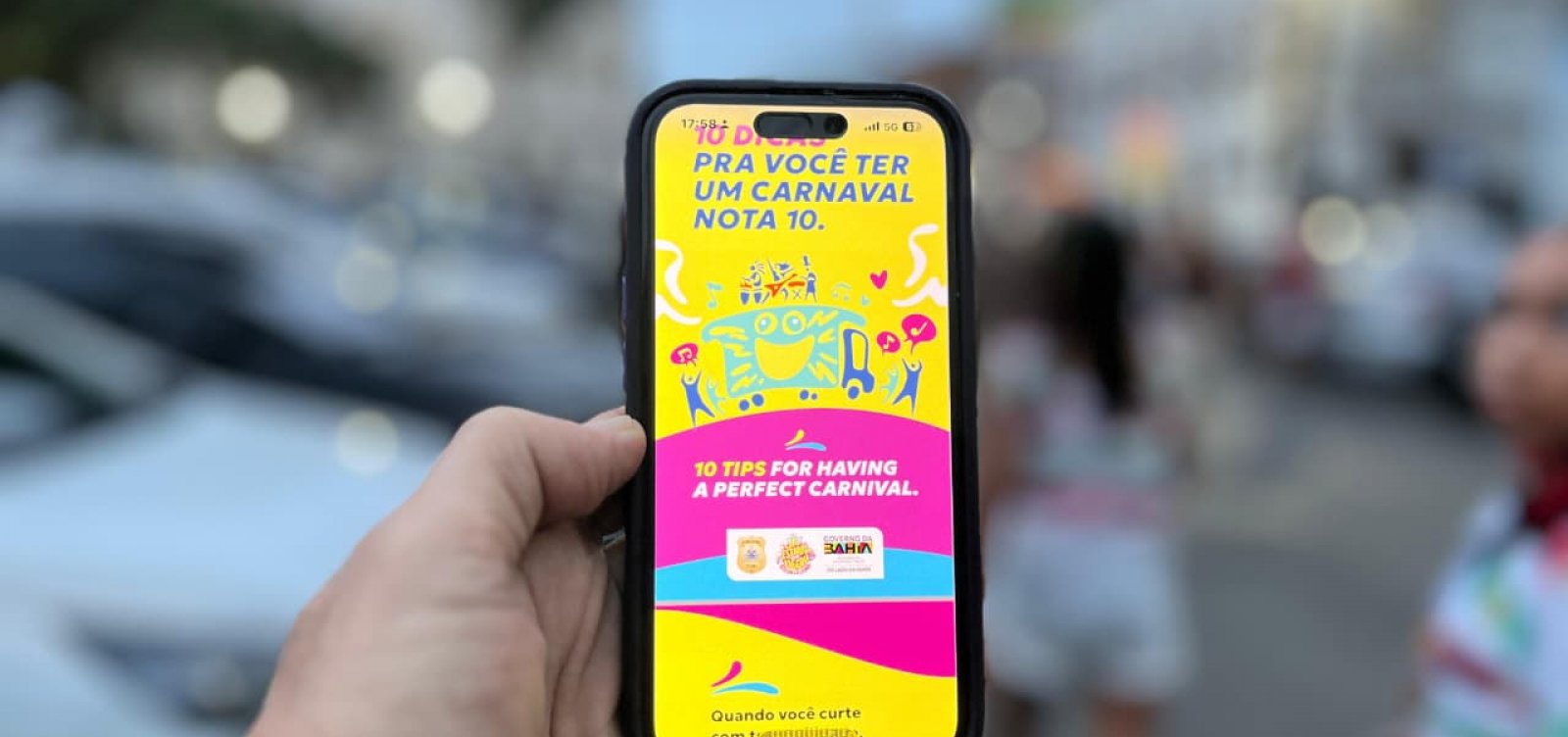Cartilha orienta turistas sobre segurança, transporte e passeios no Carnaval da Bahia; saiba mais