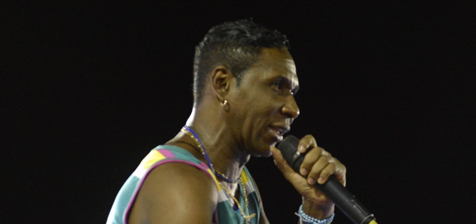 É o Tchan leva samba de terreiro ao Carnaval de Salvador