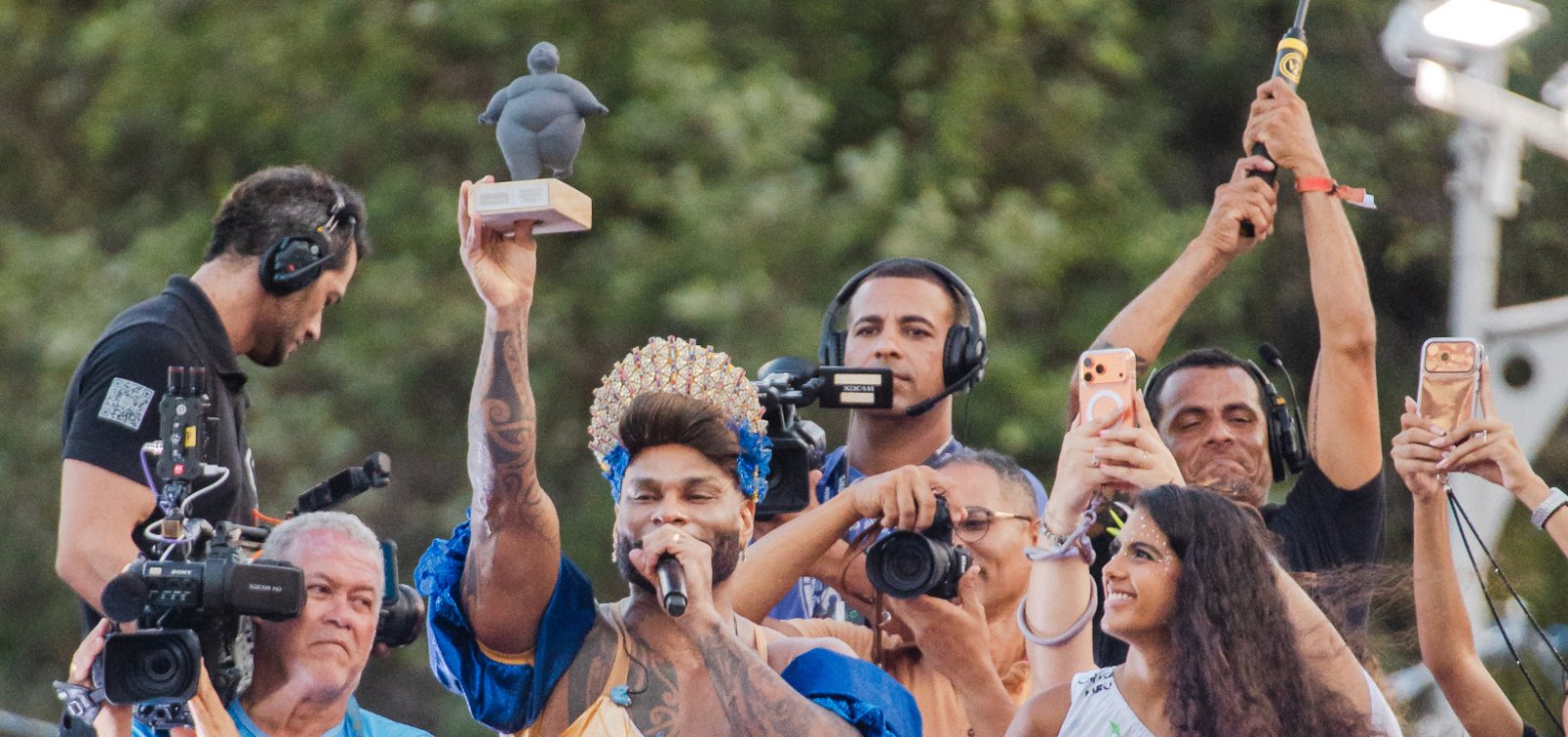 Troféu Axé – Canto do Povo de um Lugar: Tony Salles vence prêmio de Música do Carnaval com “Panamera”
