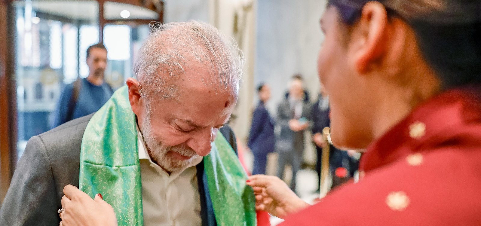 Lula chega à Índia e participa de cúpula global sobre inteligência artificial