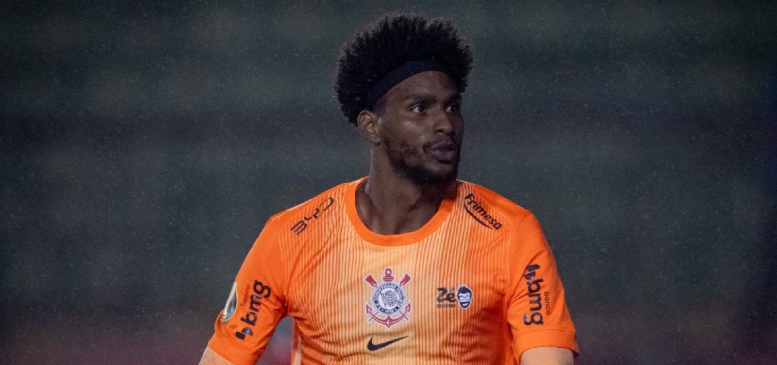 Hugo Souza é vítima de racismo após classificação do Corinthians em campeonato