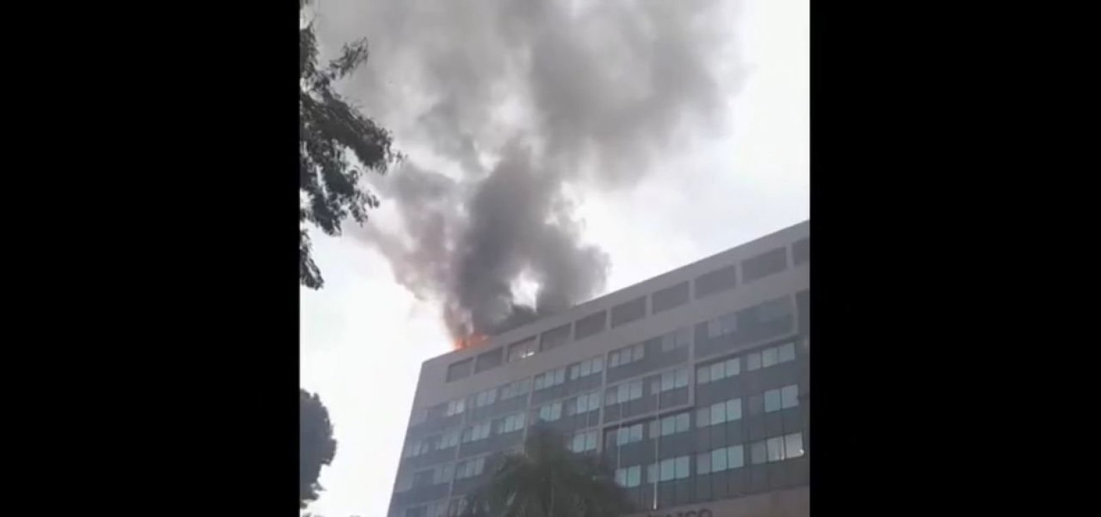 Incêndio atinge sede do Ministério Público do Rio de Janeiro
