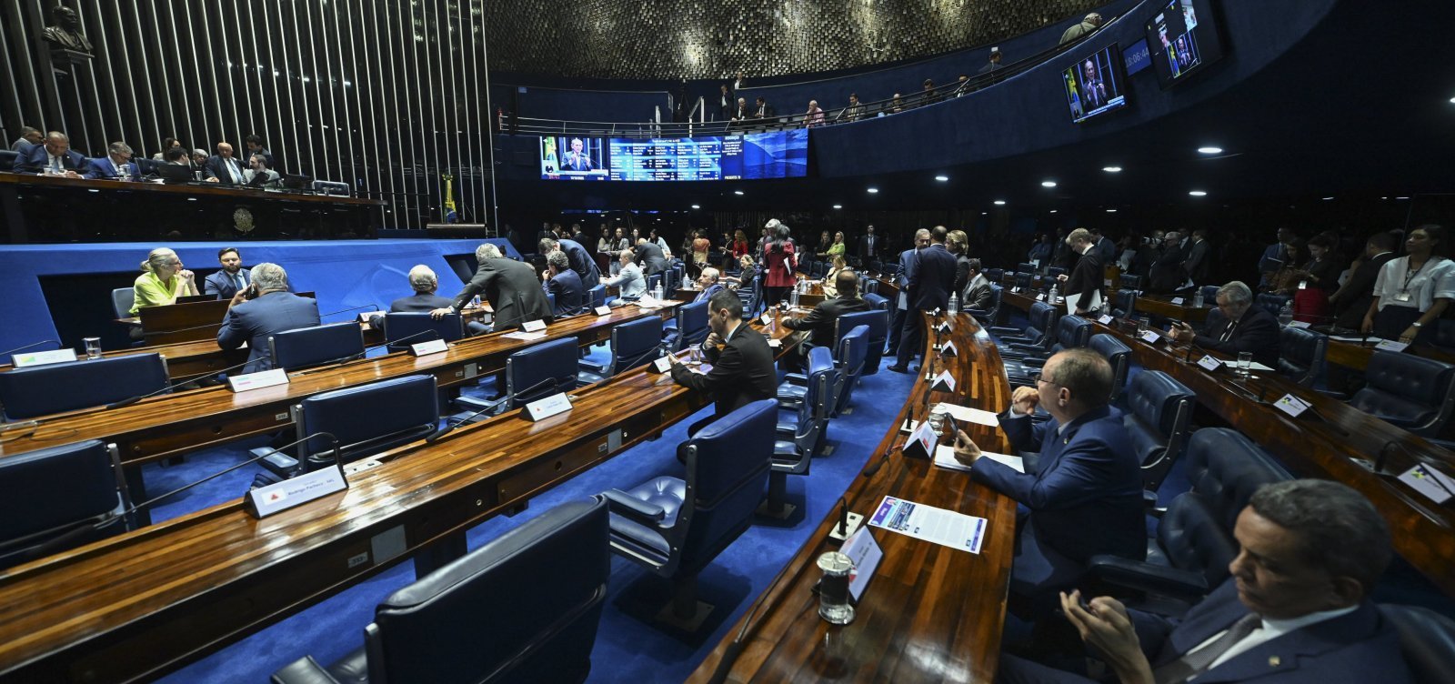 Senado aprova regras mais duras para condenados por morte de policiais