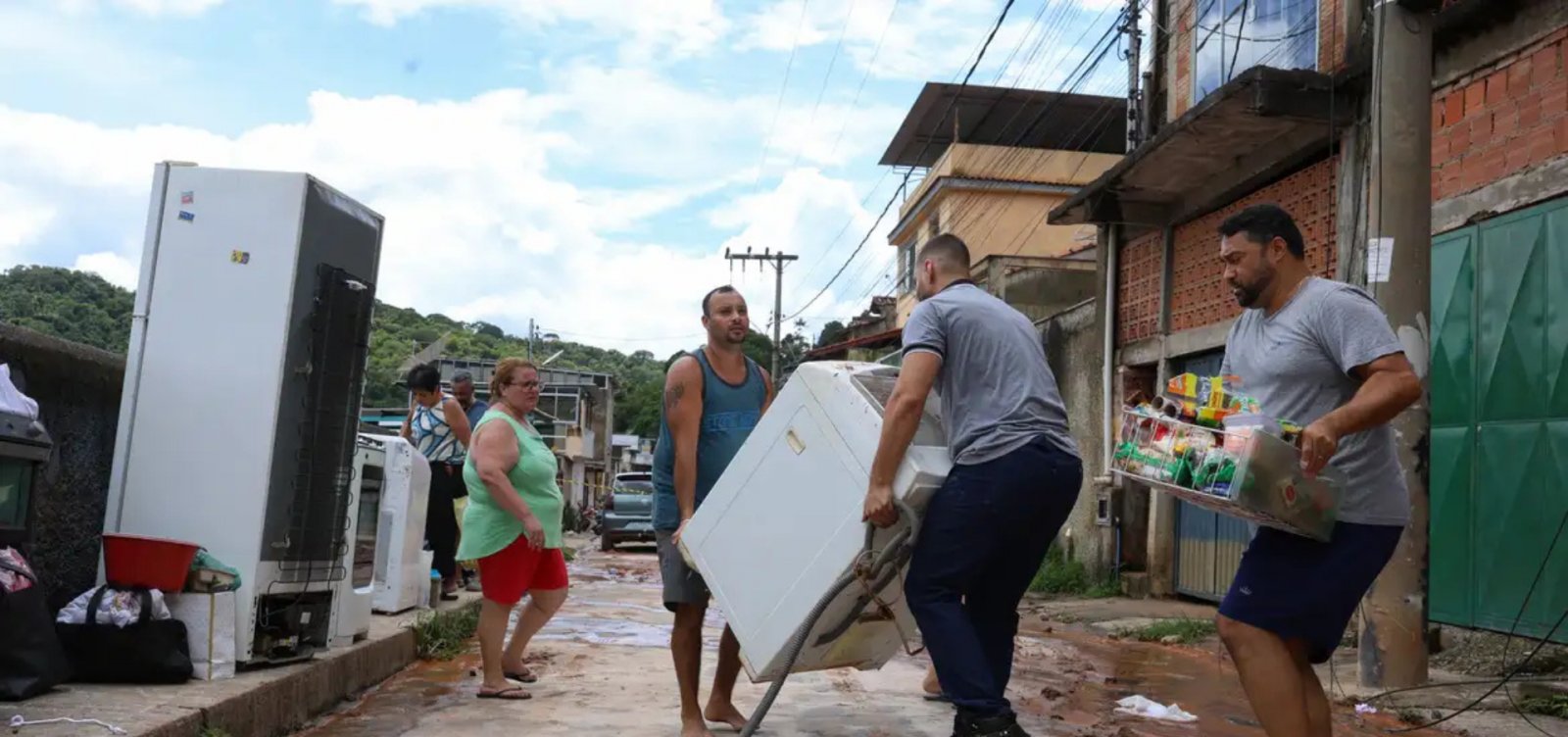 Ministério da Saúde envia equipes do SUS para cidades mineiras atingidas pelas chuvas