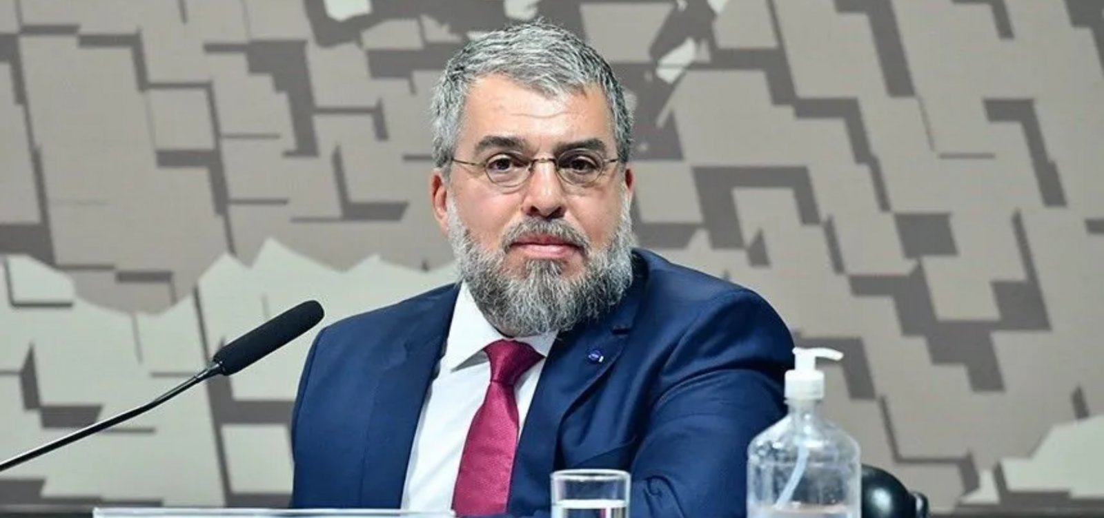 Embaixador diz que internet foi cortada no Irã e orienta brasileiros a permanecerem em casa