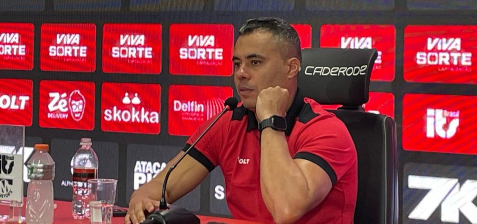 Jair Ventura celebra vaga do Vitória na final e projeta Ba-Vi: "Não tem favorito"