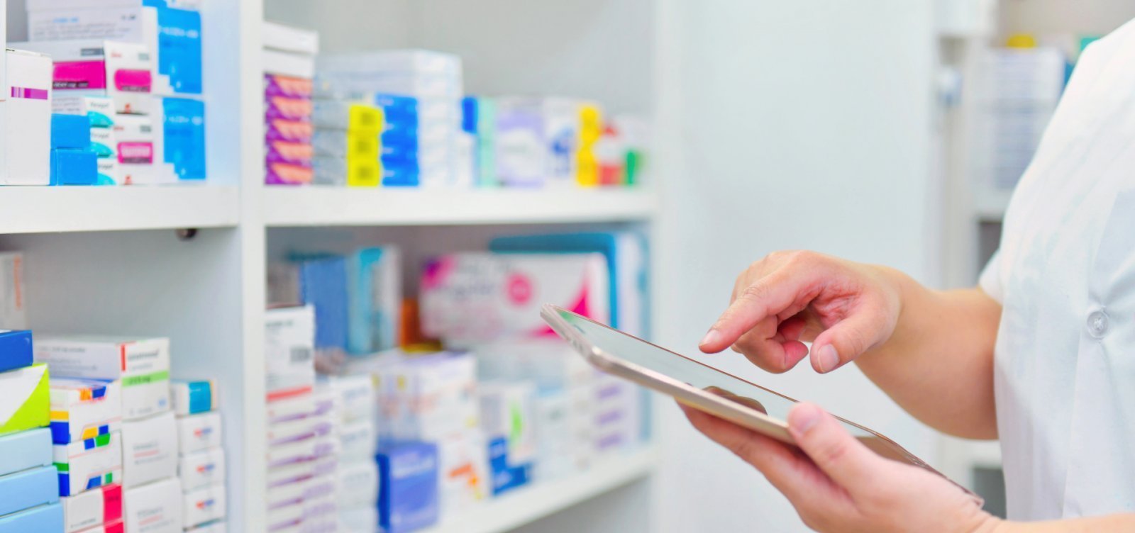 Câmara aprova projeto que permite venda de medicamentos em supermercados