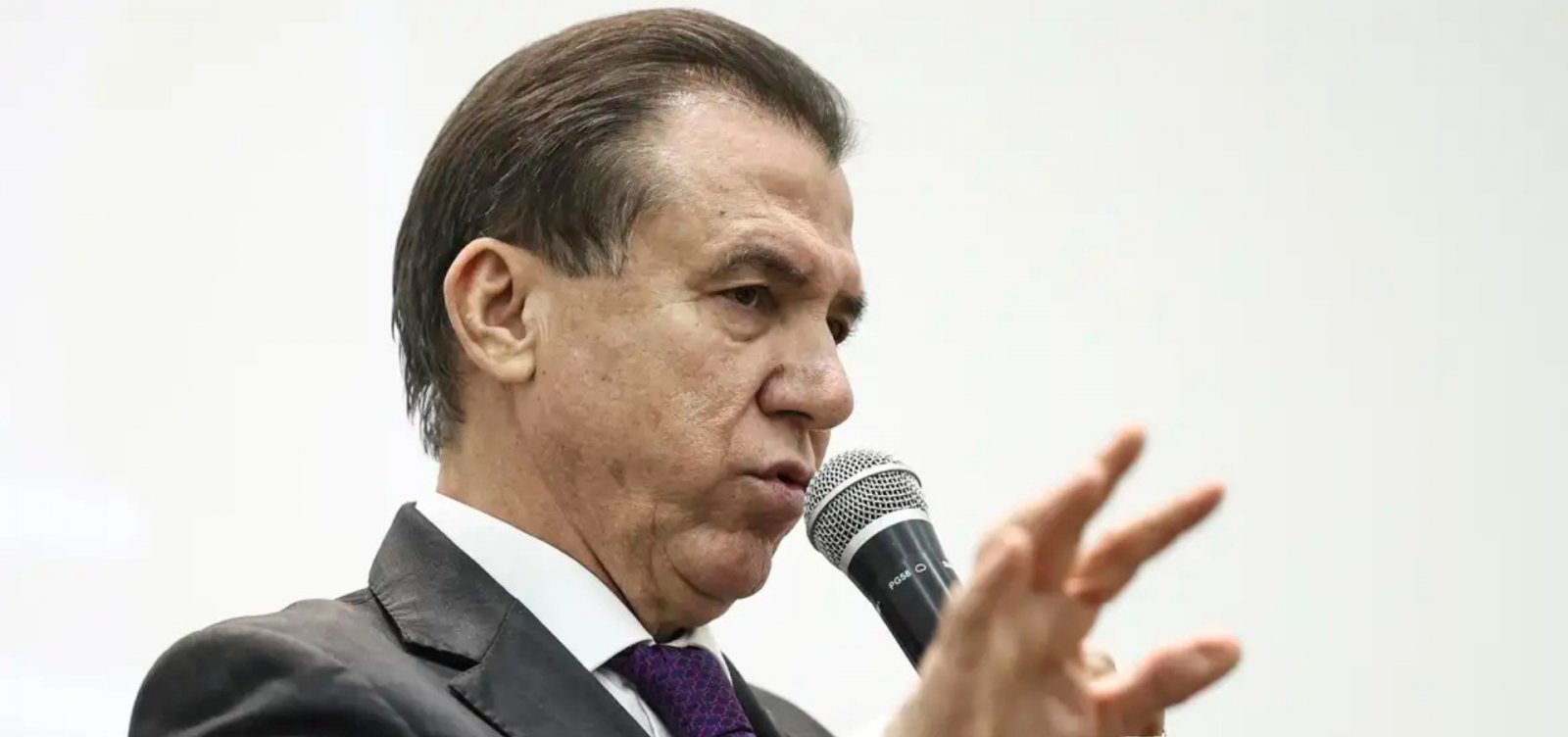 Governo pode enviar projeto em urgência para reduzir jornada de trabalho