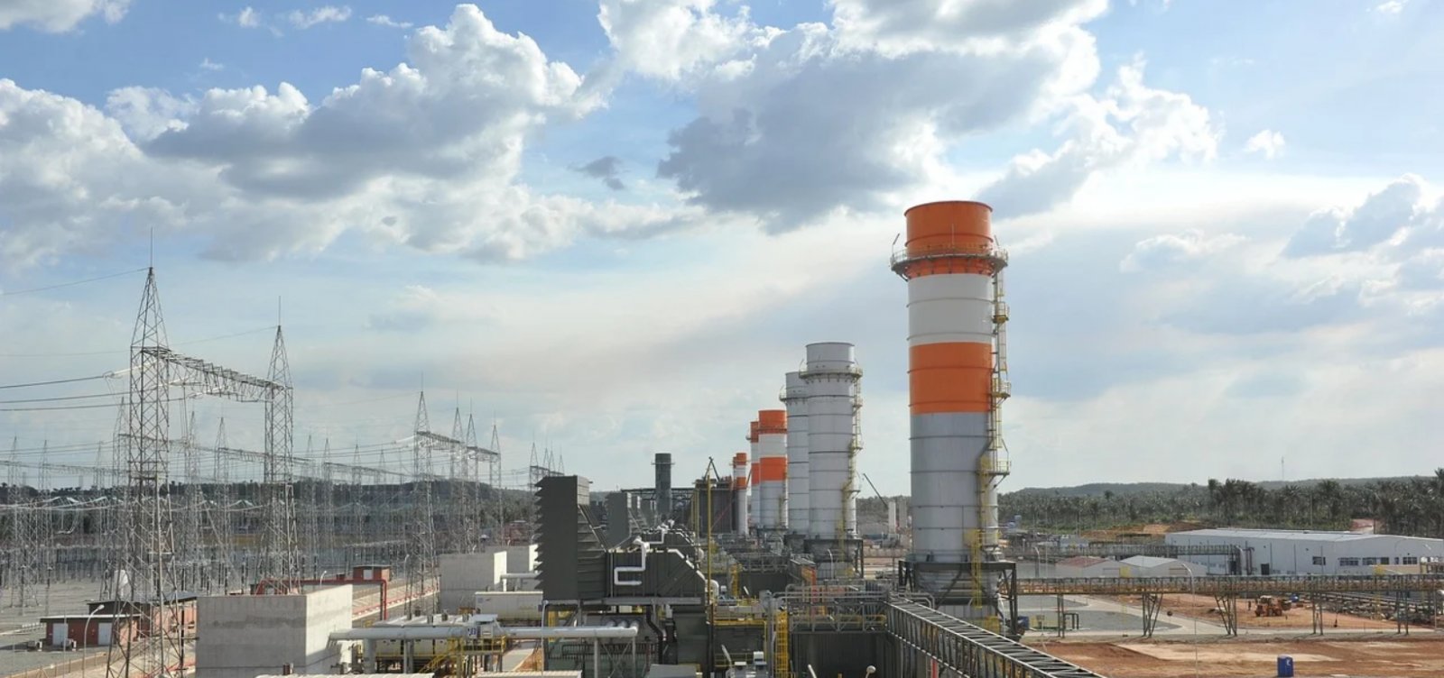 Guerra entre EUA, Israel e Irã pressiona custos da indústria química brasileira, diz Abiquim