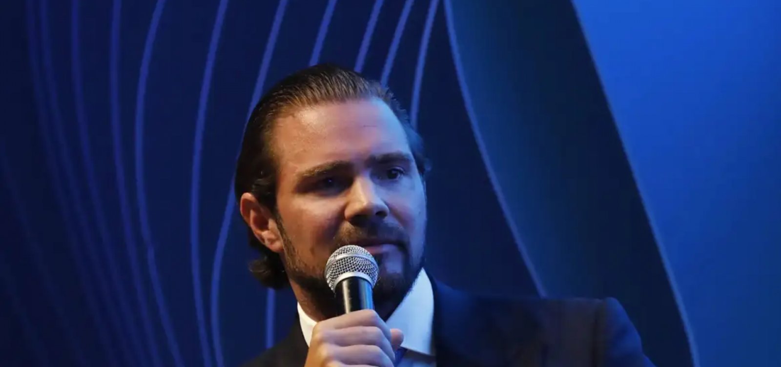 Justiça mantém prisão de Vorcaro e do cunhado após audiência de custódia