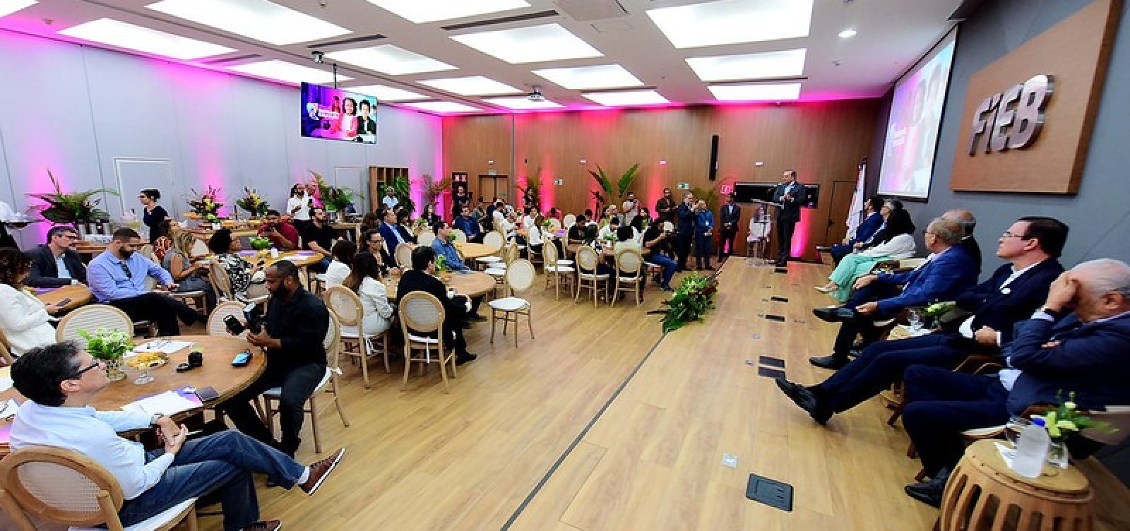 Movimento Bahia pela Educação retoma atividades com formação para professores e encontros entre gestores